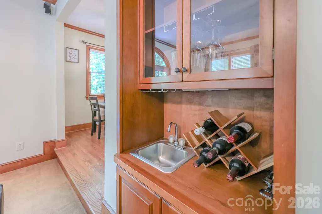 230 N Brackenbury Lane Charlotte NC 28270