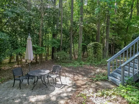 230 N Brackenbury Lane Charlotte NC 28270
