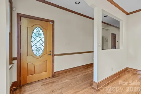 230 N Brackenbury Lane Charlotte NC 28270