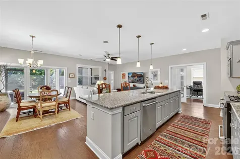 4851 Looking Glass Trail Denver NC 28037