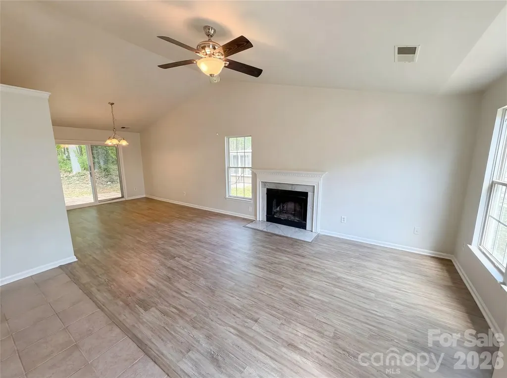 2324 Valleyview Drive Charlotte NC 28215