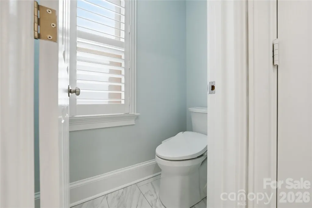 4118 Sharon Commons Lane Charlotte NC 28210