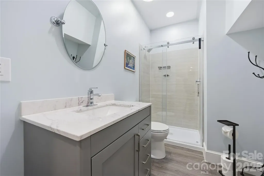 4118 Sharon Commons Lane Charlotte NC 28210