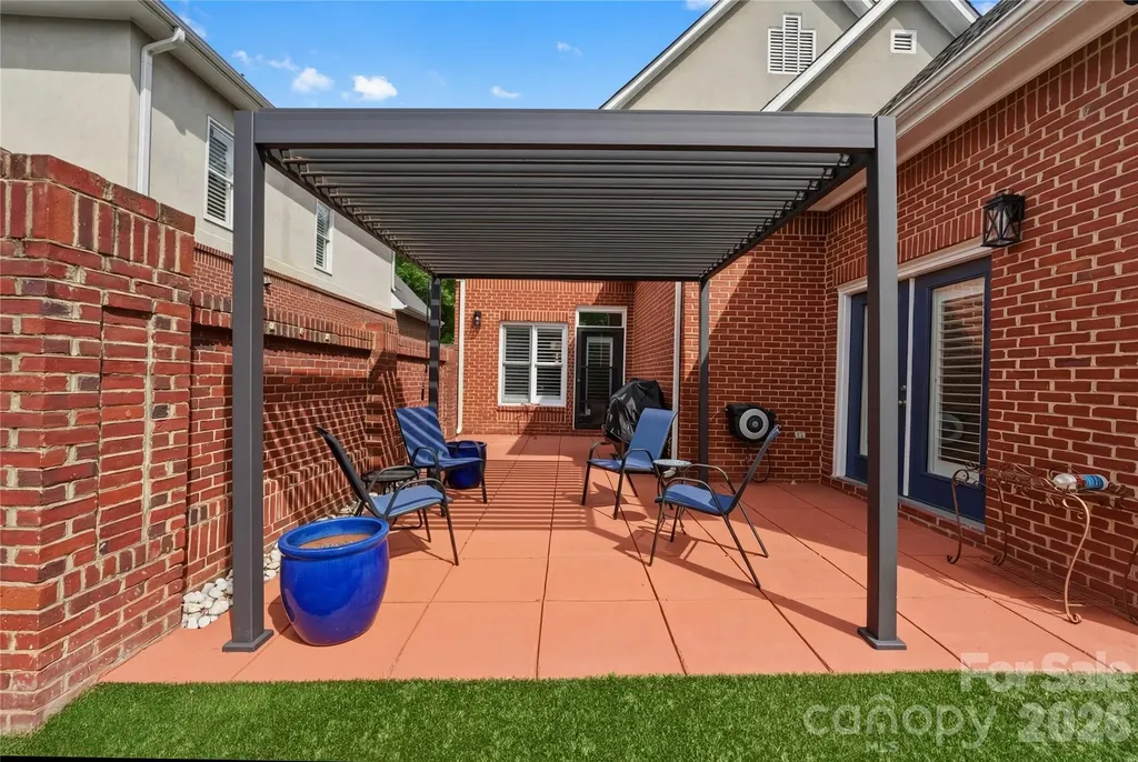 4118 Sharon Commons Lane Charlotte NC 28210