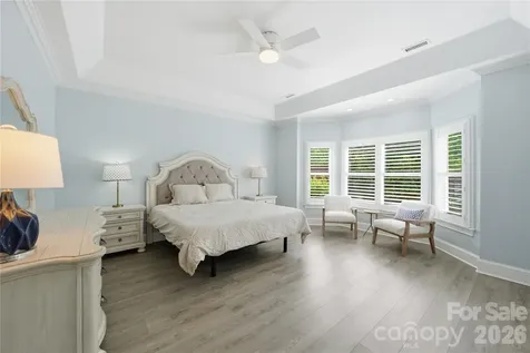 4118 Sharon Commons Lane Charlotte NC 28210