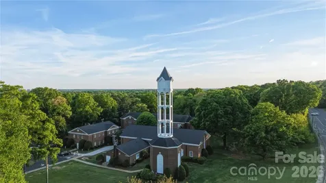 4118 Sharon Commons Lane Charlotte NC 28210