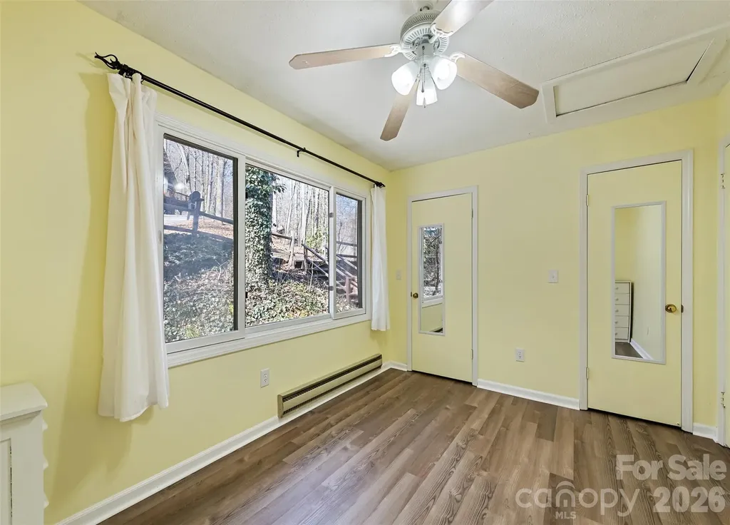 662 Locust Drive Maggie Valley NC 28751