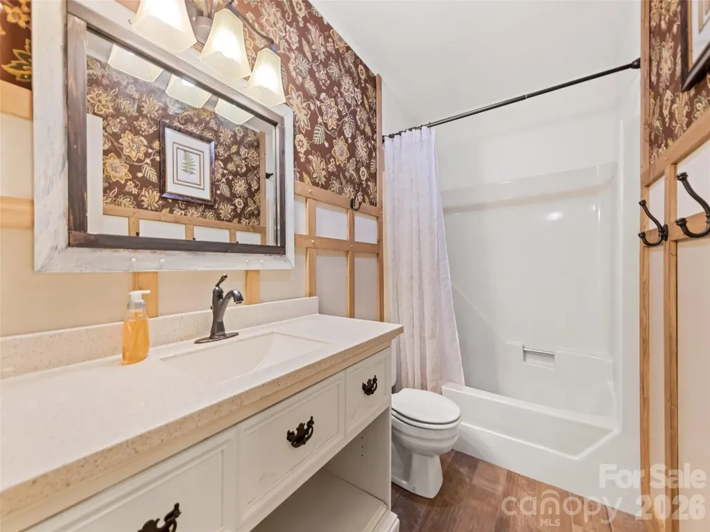 662 Locust Drive Maggie Valley NC 28751