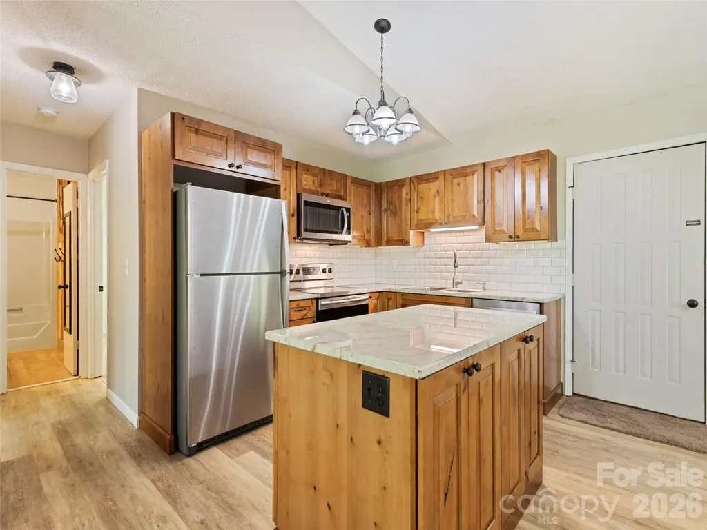 662 Locust Drive Maggie Valley NC 28751