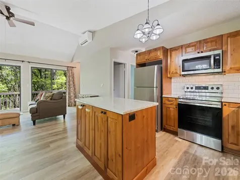 662 Locust Drive Maggie Valley NC 28751