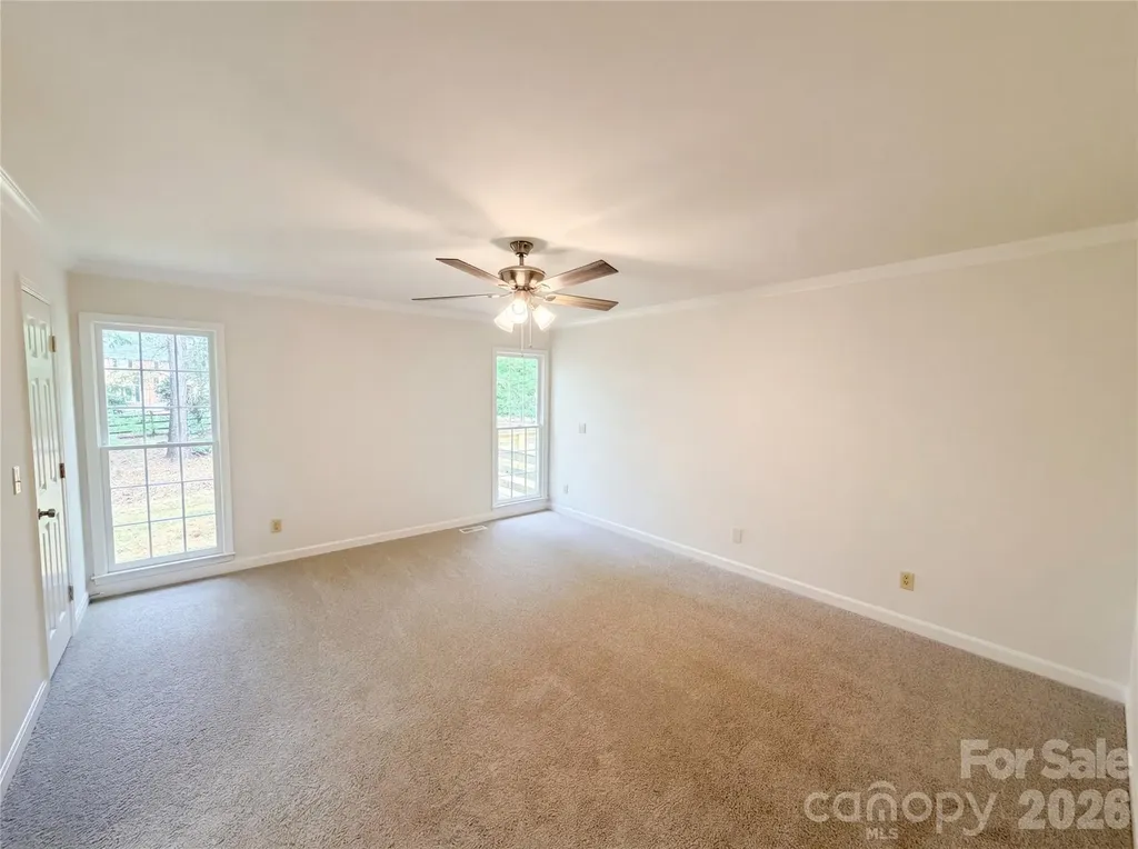 6024 Dovefield Road Charlotte NC 28277