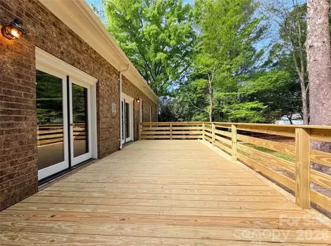 6024 Dovefield Road Charlotte NC 28277