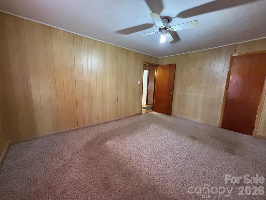 71 Balm Grove Avenue Asheville NC 28806