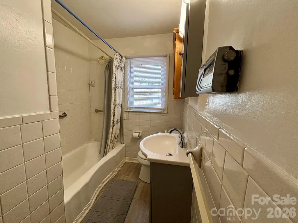 71 Balm Grove Avenue Asheville NC 28806