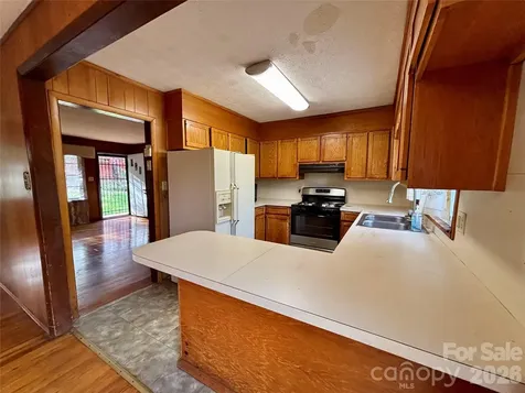 71 Balm Grove Avenue Asheville NC 28806