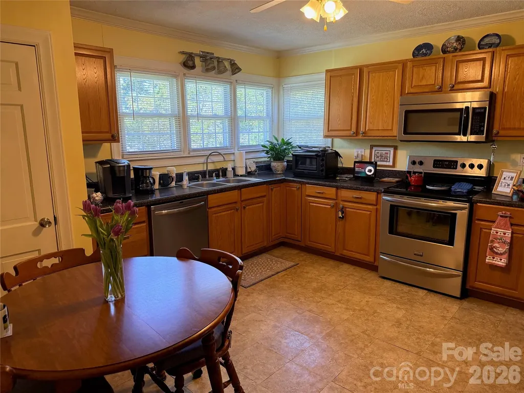 261 Old Caroleen Road Forest City NC 28043