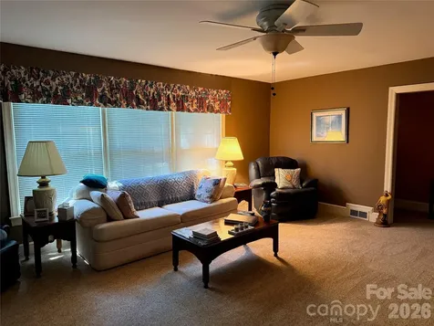 261 Old Caroleen Road Forest City NC 28043