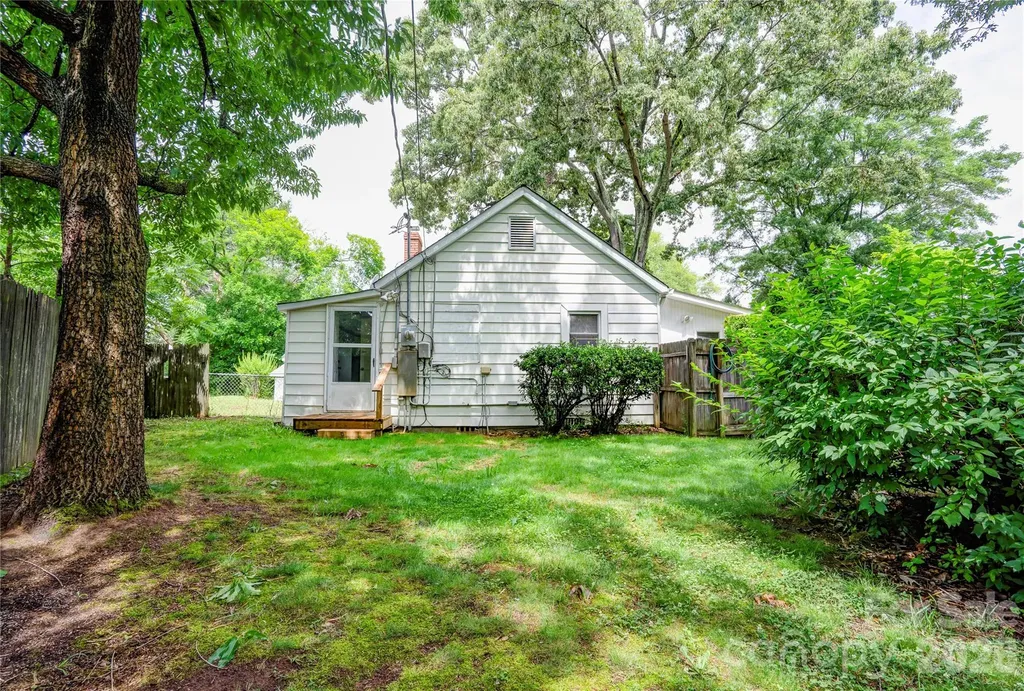 703 Dellinger Road Shelby NC 28152