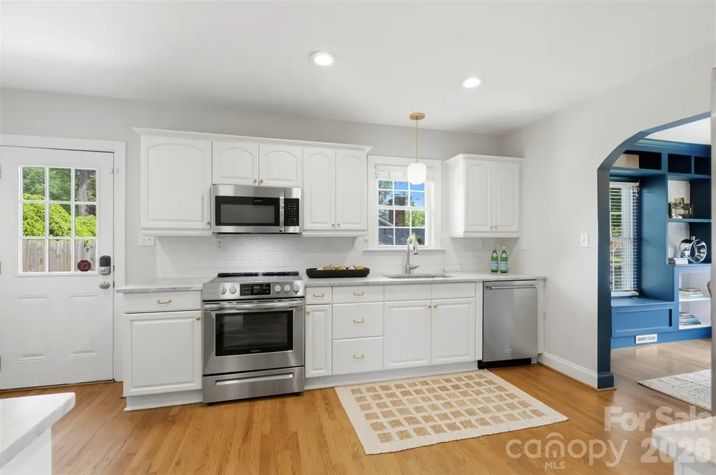 1929 Mecklenburg Avenue Charlotte NC 28205