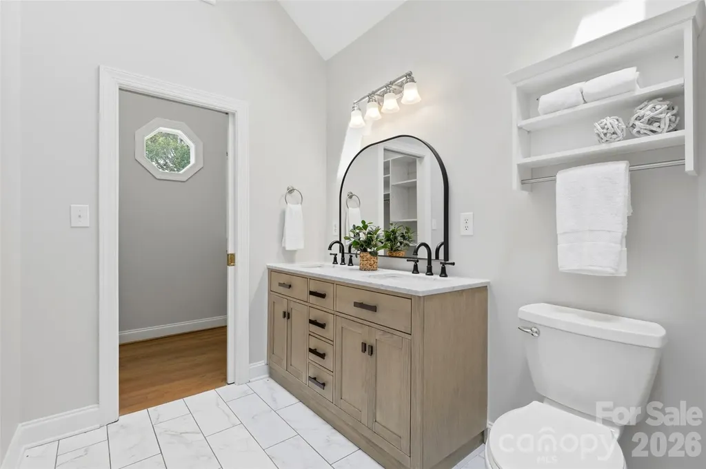 1929 Mecklenburg Avenue Charlotte NC 28205