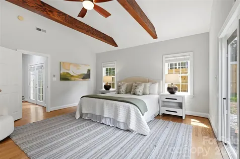 1929 Mecklenburg Avenue Charlotte NC 28205