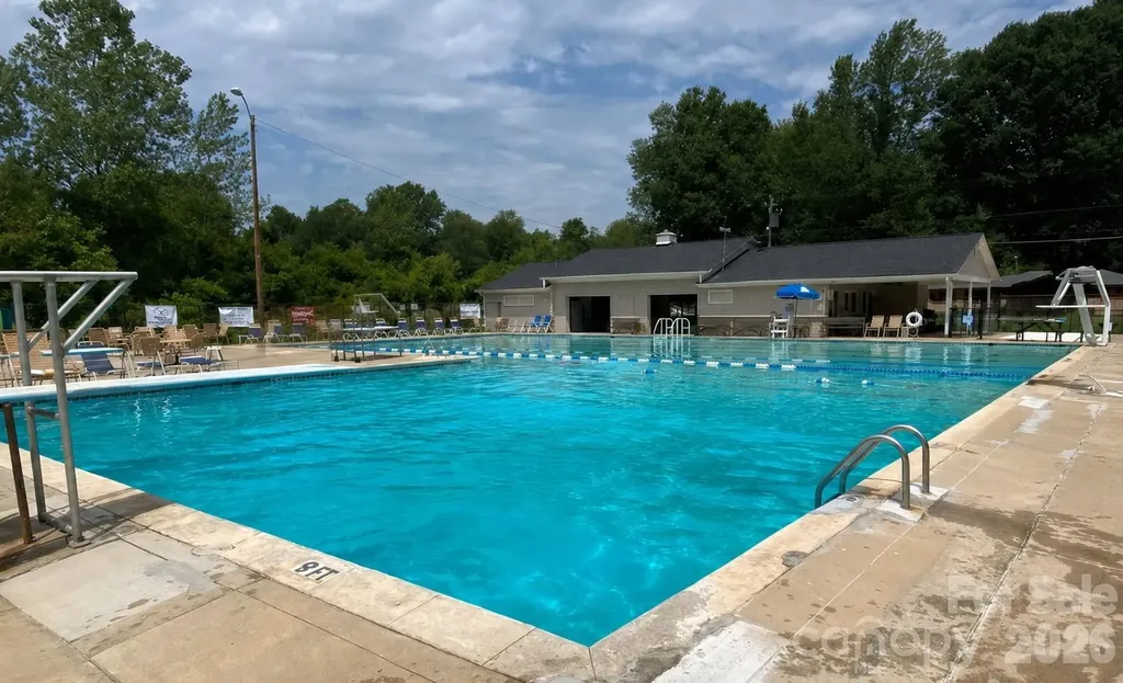 1319 Cathey Road Charlotte NC 28214