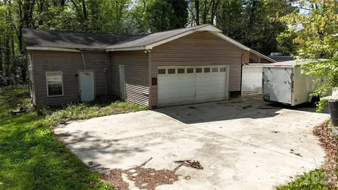 1319 Cathey Road Charlotte NC 28214
