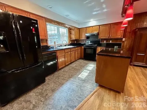 1319 Cathey Road Charlotte NC 28214