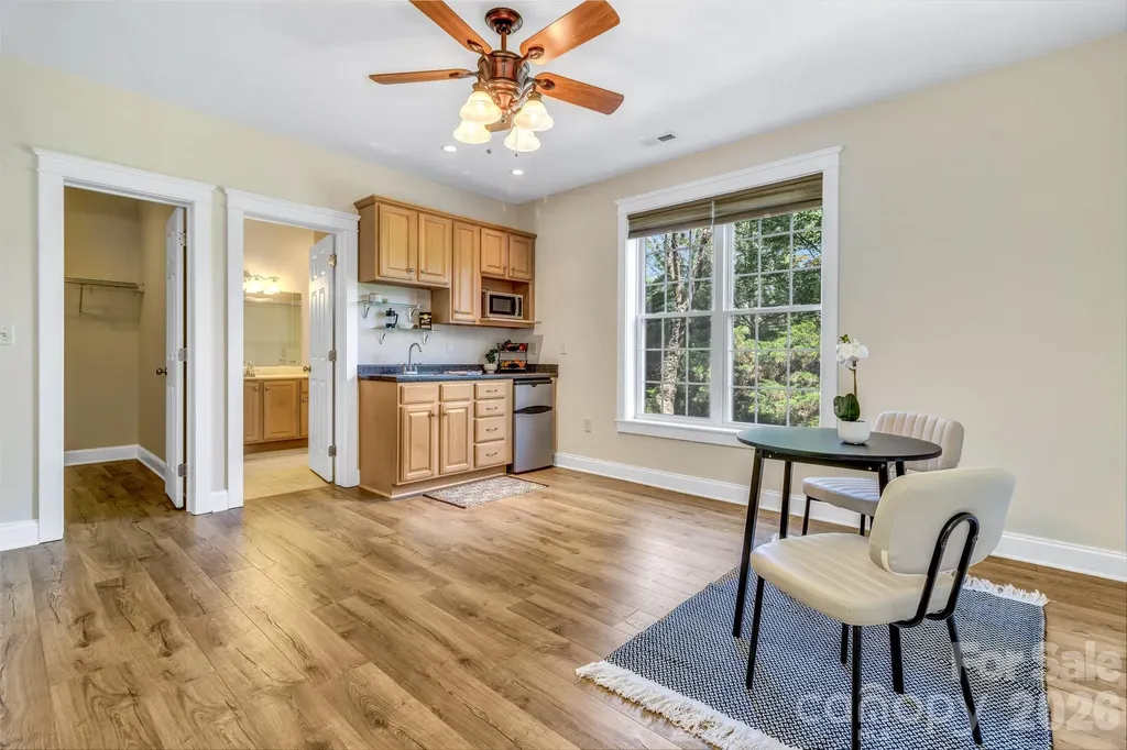 213 Nut Hatch Loop Arden NC 28704
