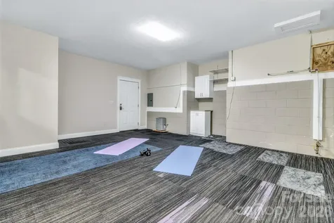 213 Nut Hatch Loop Arden NC 28704