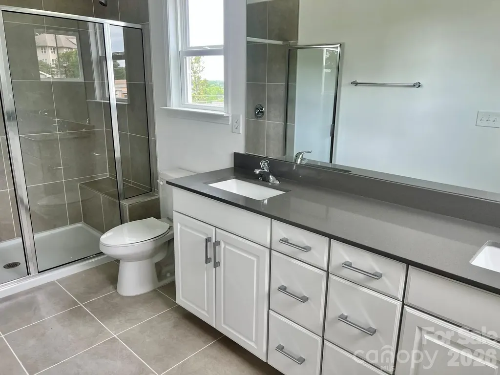 1804 Alexander Village Main Drive Charlotte NC 28262