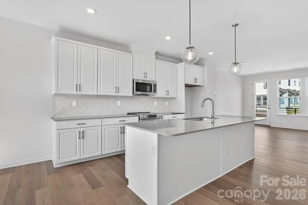 1804 Alexander Village Main Drive Charlotte NC 28262