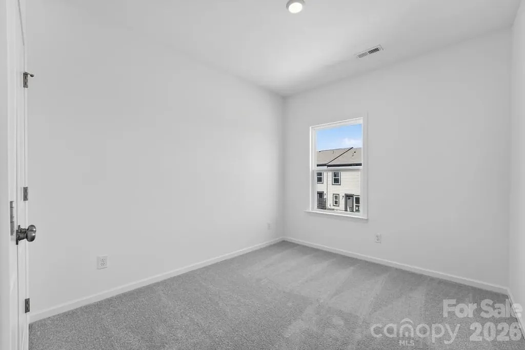1804 Alexander Village Main Drive Charlotte NC 28262