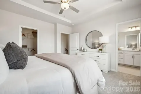 1804 Alexander Village Main Drive Charlotte NC 28262
