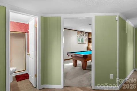 223 Vandyke Street Kernersville NC 27284