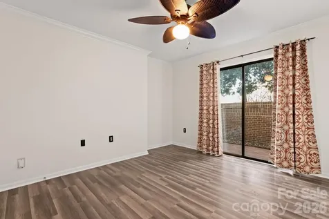 212 W 10th Street Charlotte NC 28202