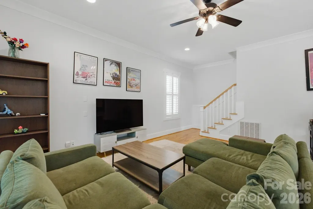 2724 Holt Street Charlotte NC 28205