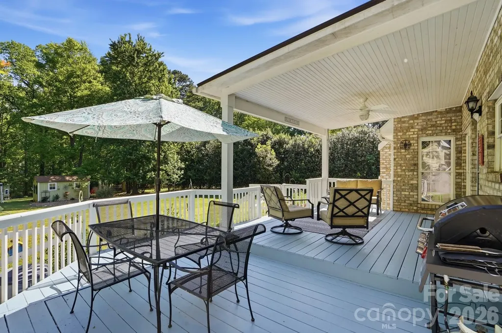 104 Ardmore Place Mooresville NC 28117