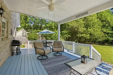 104 Ardmore Place Mooresville NC 28117