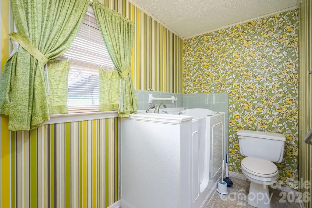 7448 W Nc 27 Highway Vale NC 28168