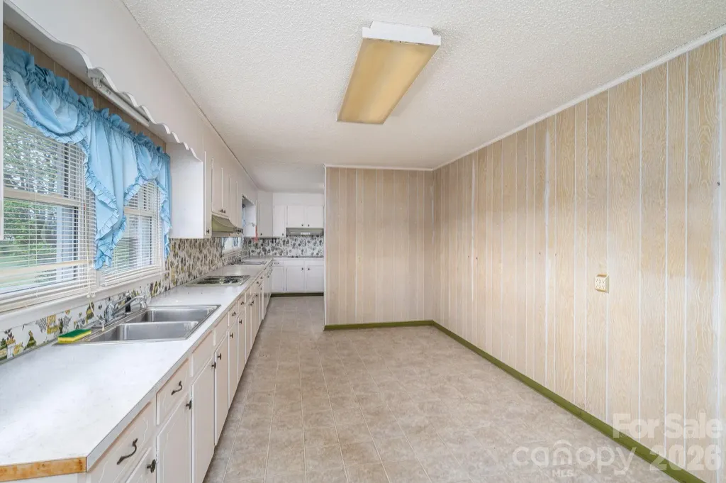 7448 W Nc 27 Highway Vale NC 28168