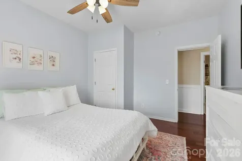 10 Eagle Drive Hendersonville NC 28792