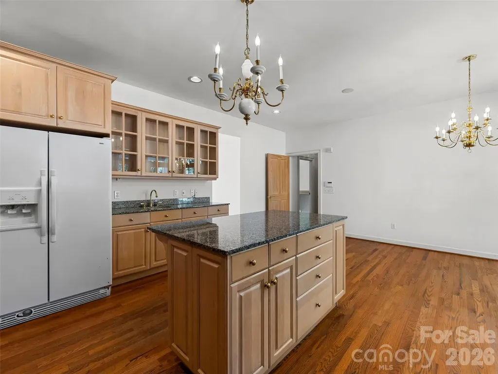 3 Fir Tree Lane Asheville NC 28803