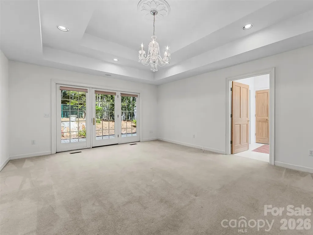 3 Fir Tree Lane Asheville NC 28803