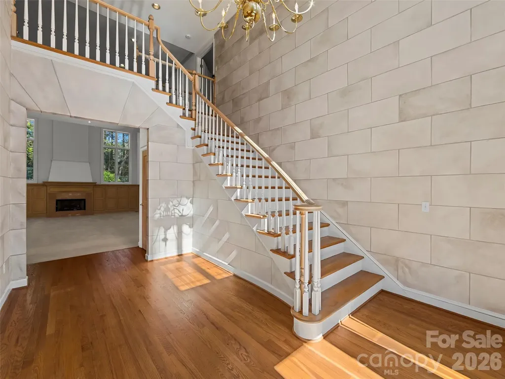 3 Fir Tree Lane Asheville NC 28803