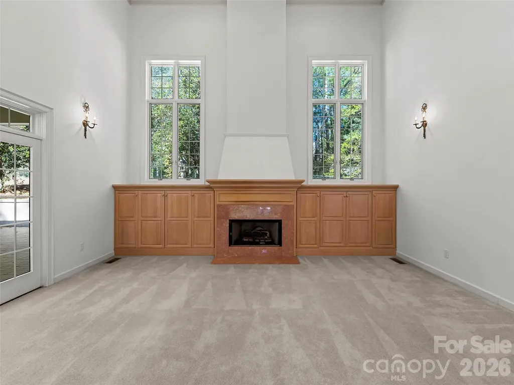 3 Fir Tree Lane Asheville NC 28803