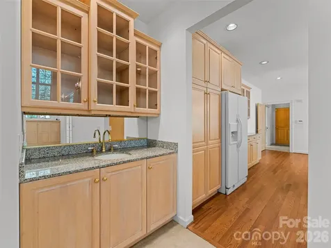 3 Fir Tree Lane Asheville NC 28803