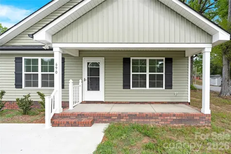 690 Wilshire Avenue SW Concord NC 28027
