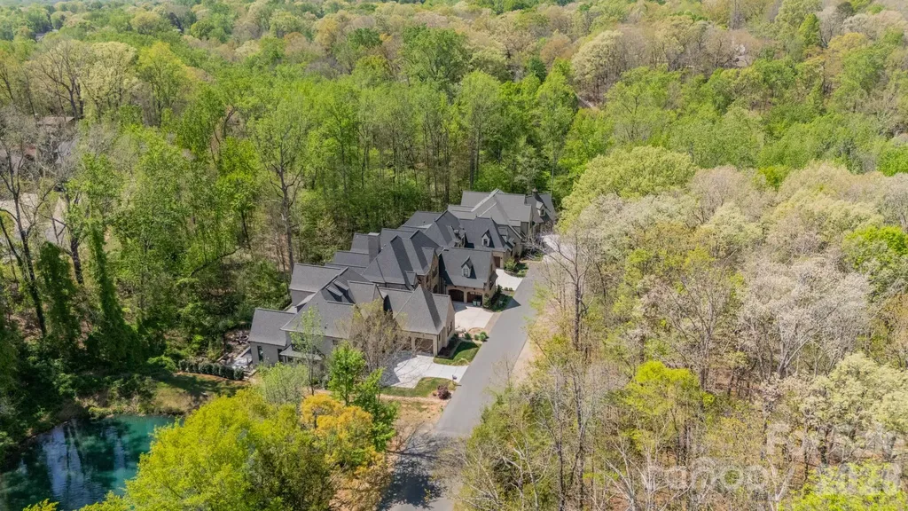 6006 Old Providence Lane Charlotte NC 28226