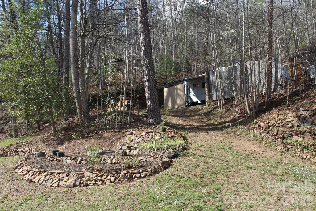 5161 Nc Hwy 18 S Morganton NC 28655